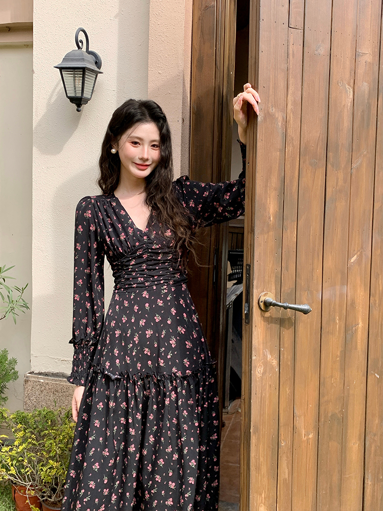 Floral Chiffon Long Dress with French Design