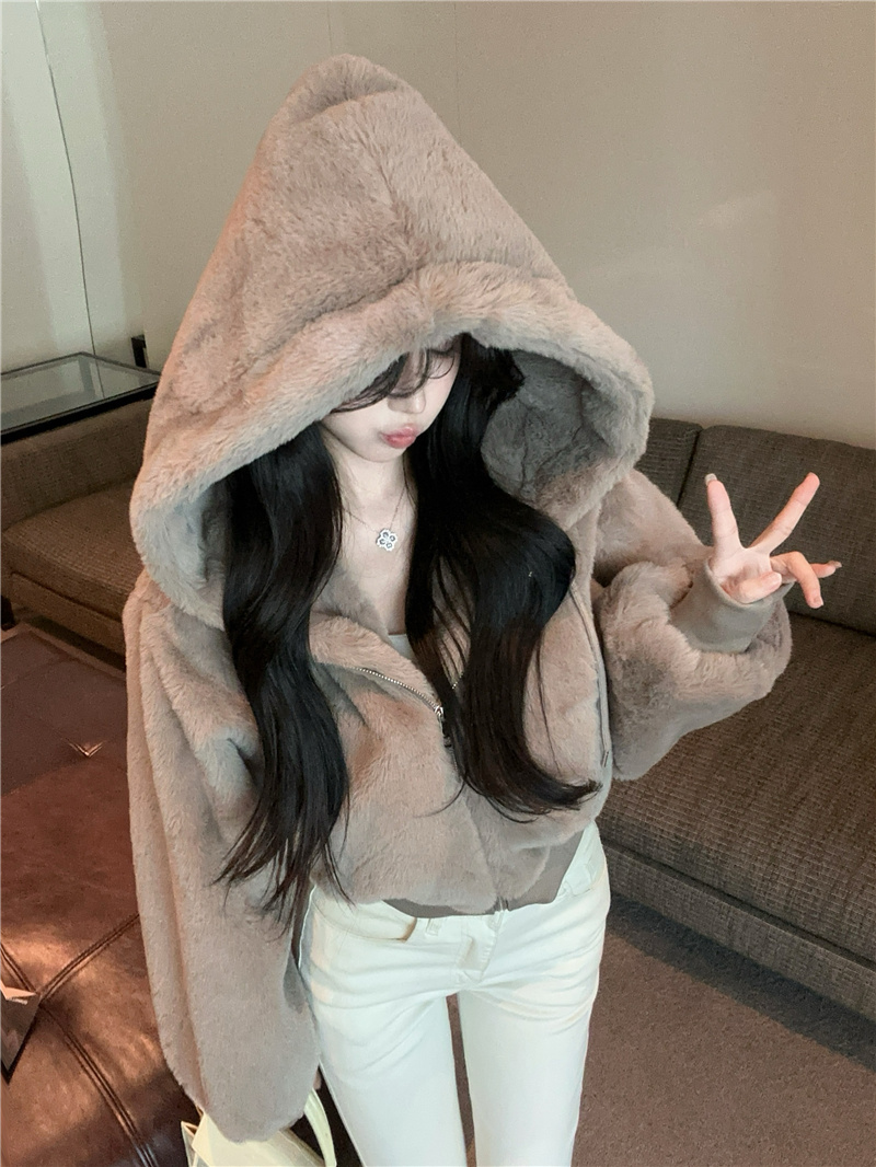 Women's Faux Mink Hooded Short Padded Jacket with Lantern Sleeves - Image 4
