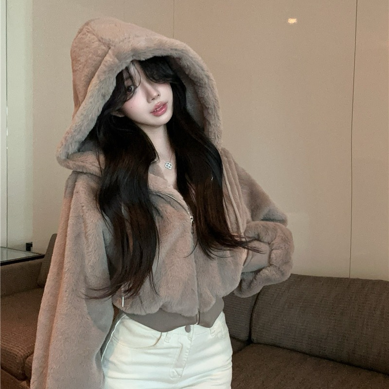 Women's Faux Mink Hooded Short Padded Jacket with Lantern Sleeves - Image 5
