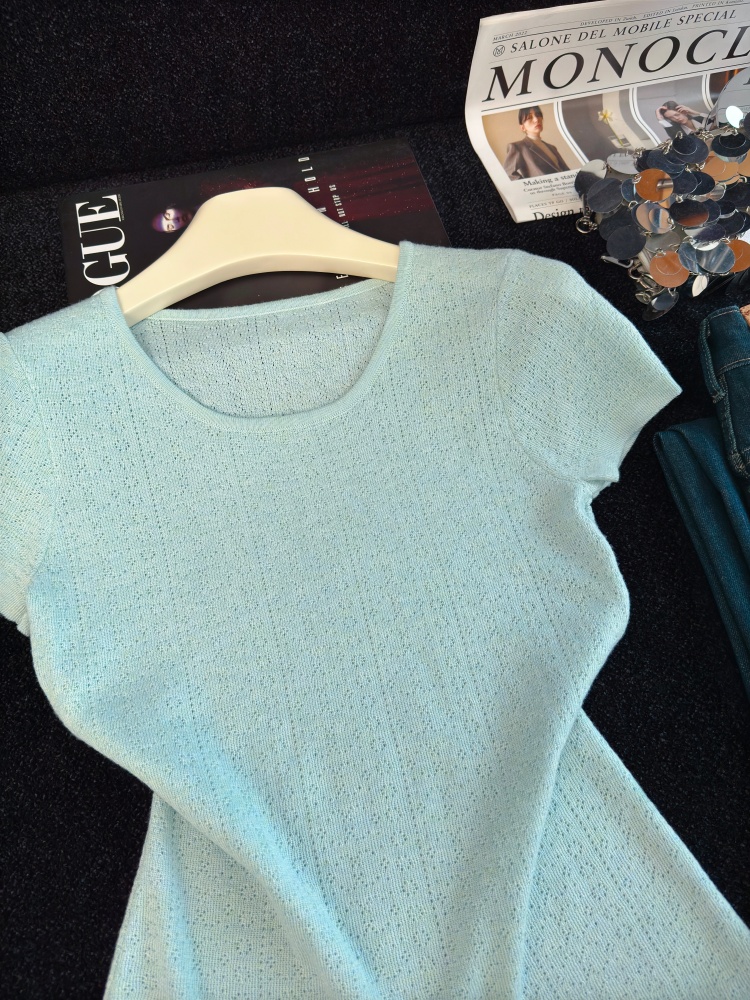 Korean Style White-Looking Knit Short Sleeve Top for Women Summer Petite Wear - Image 3