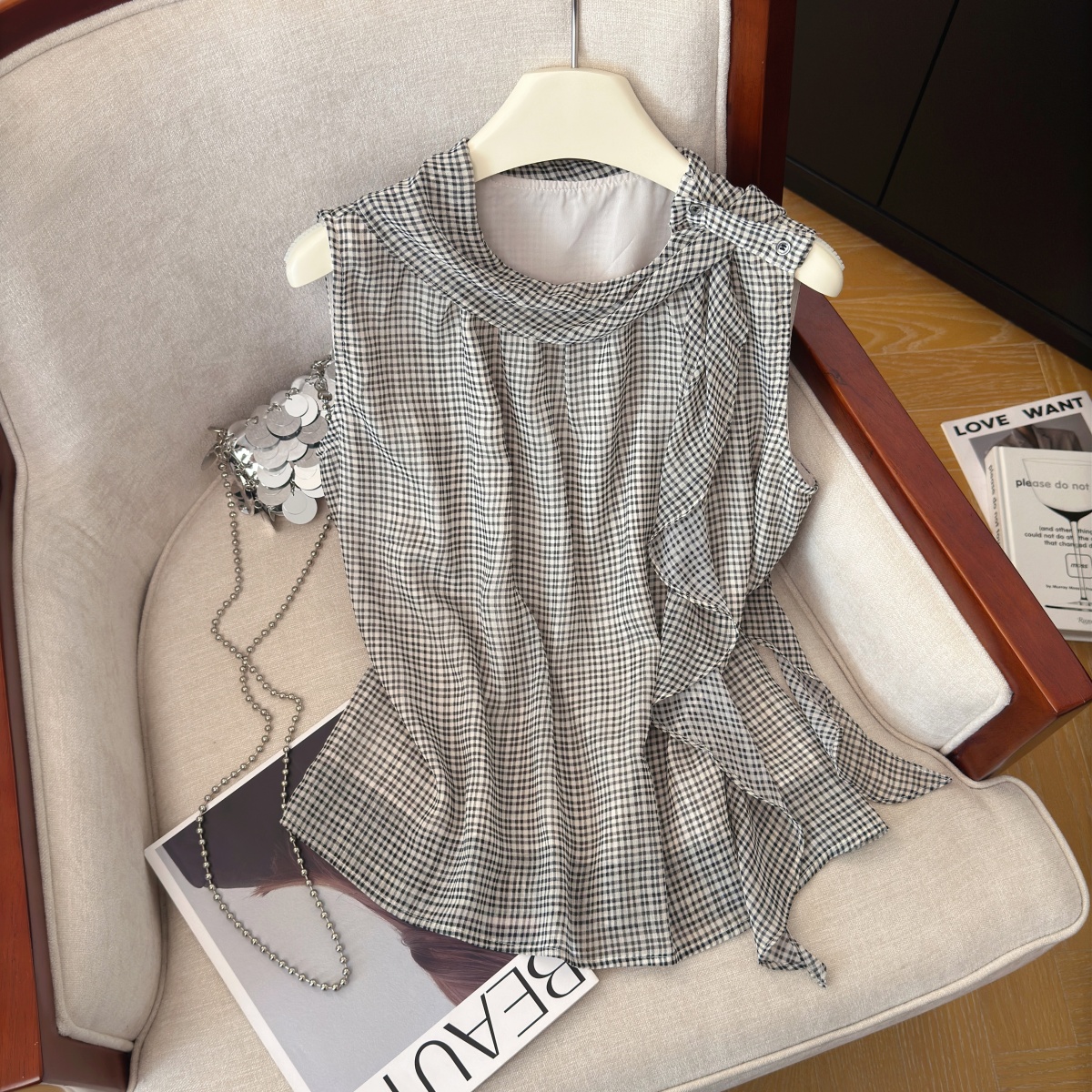 Women's Sleeveless Plaid Shirt with Ribbon Accent Summer 2026 Loose Fit