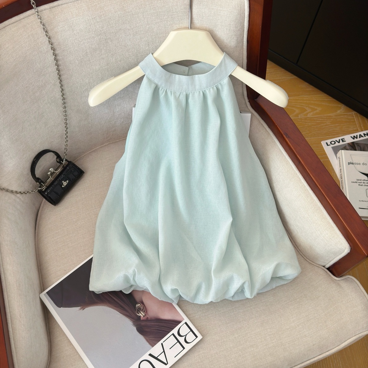 Women's Sleeveless Loose Fit Solid Color Top Summer 2026