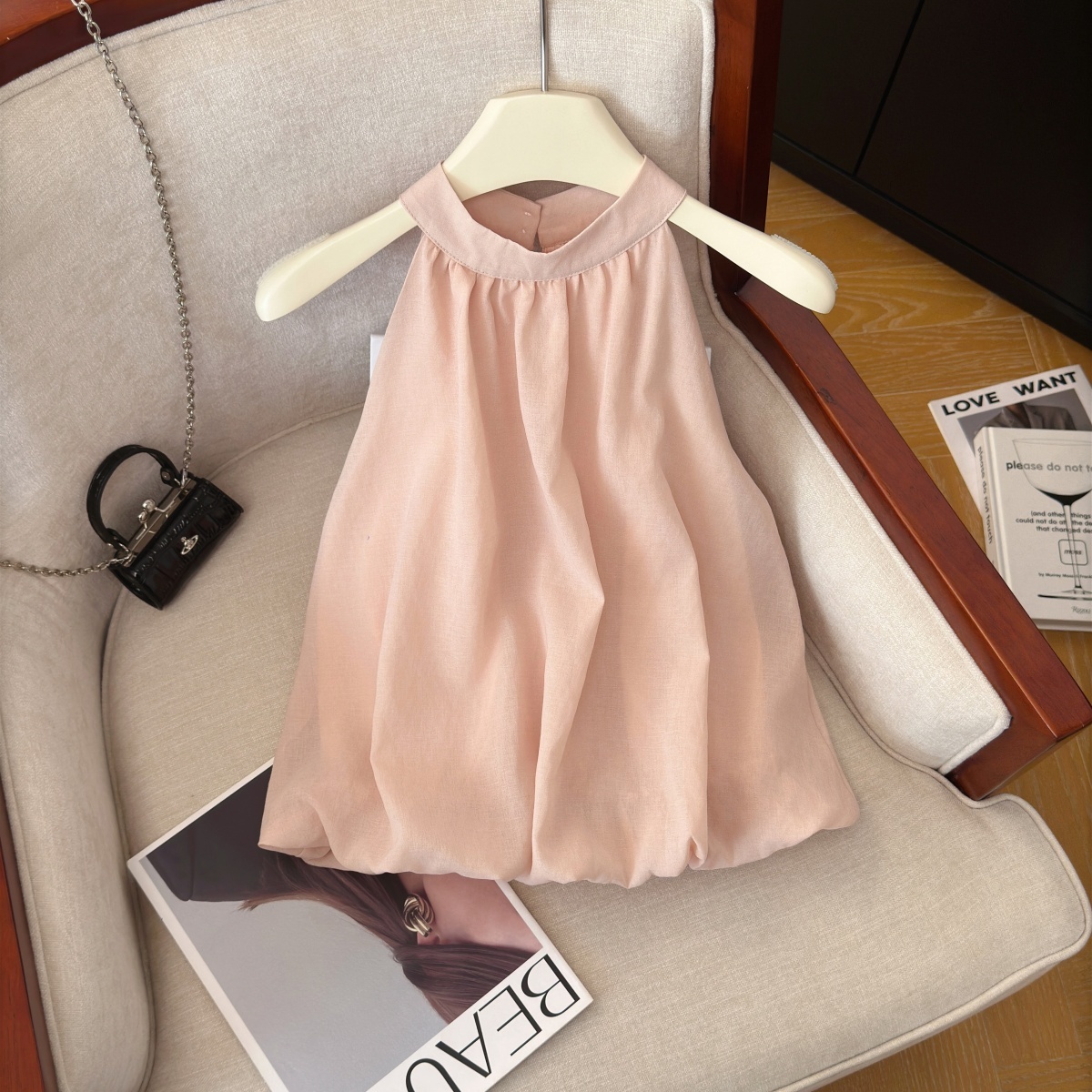 Women's Sleeveless Loose Fit Solid Color Top Summer 2026 - Image 3