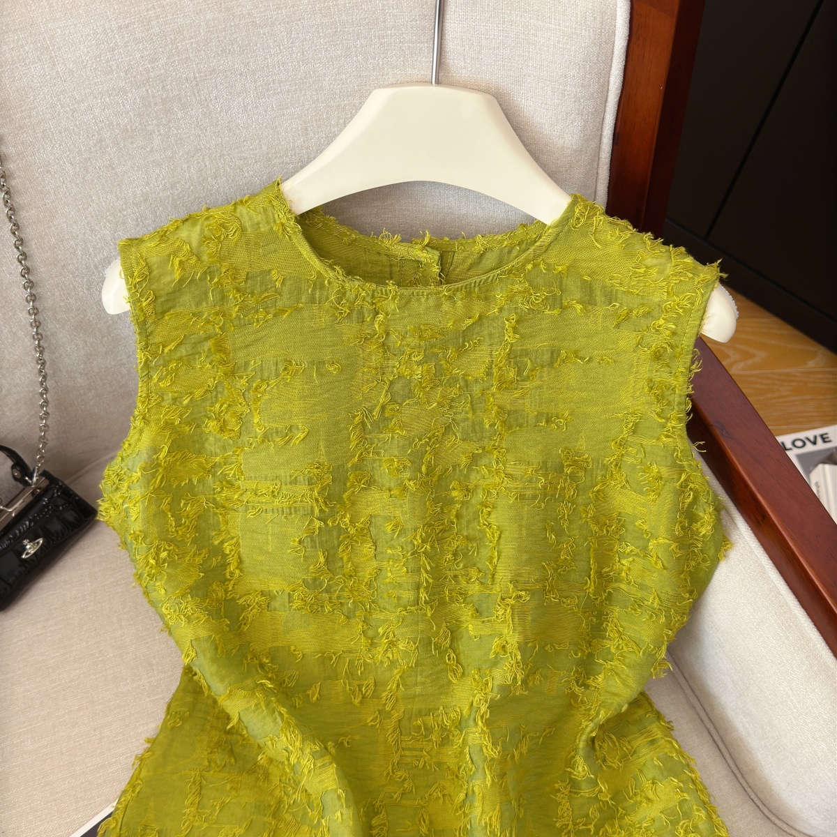 New Chinese Style Jacquard Sleeveless Top for Women Summer Single-Breasted Vest - Style 656213 - Image 3